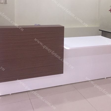 Quầy Lễ Tân Lệch Sơn QLTL S17